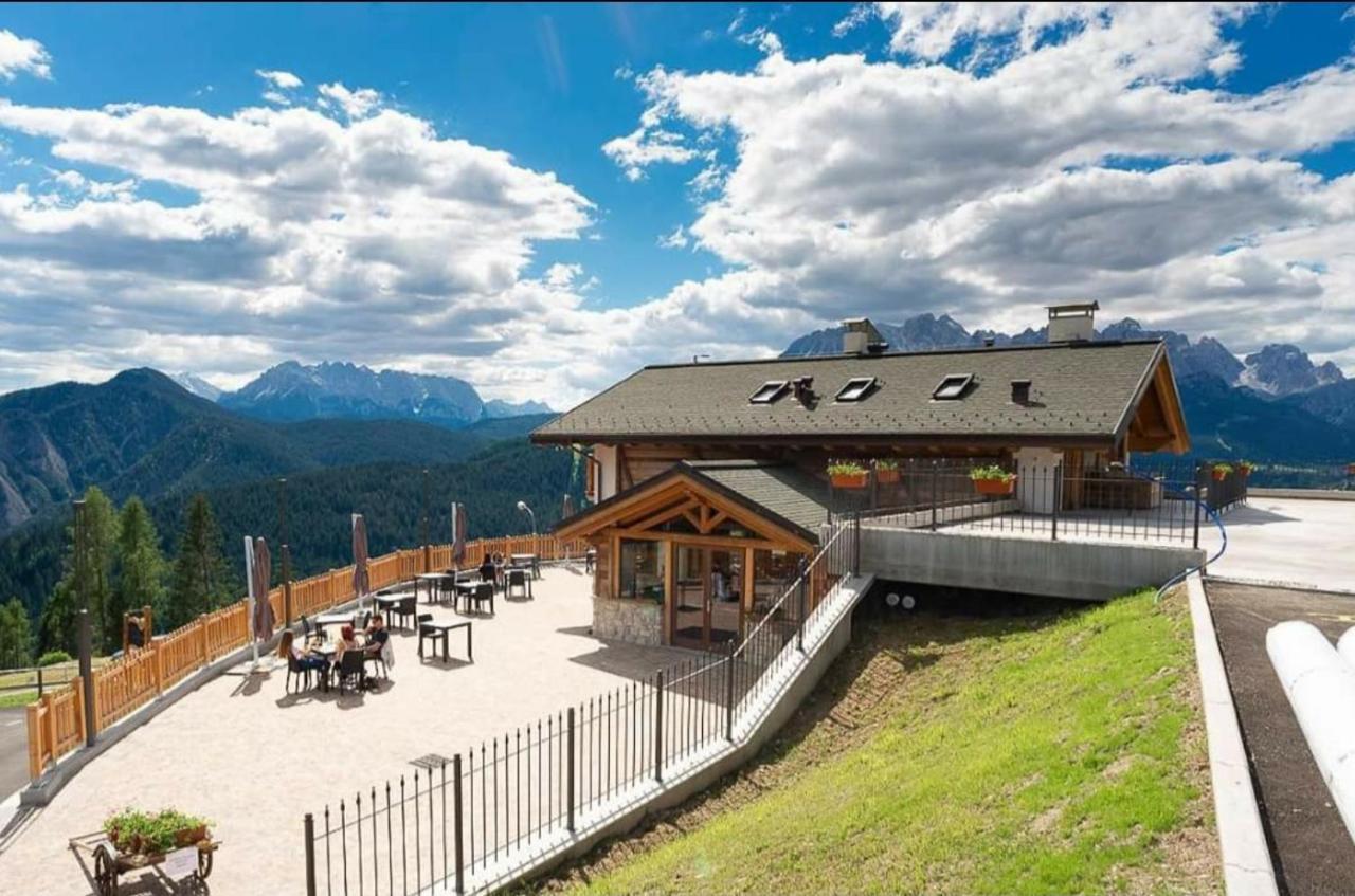 Locanda La Baita Santo Stefano Di Cadore Exteriör bild