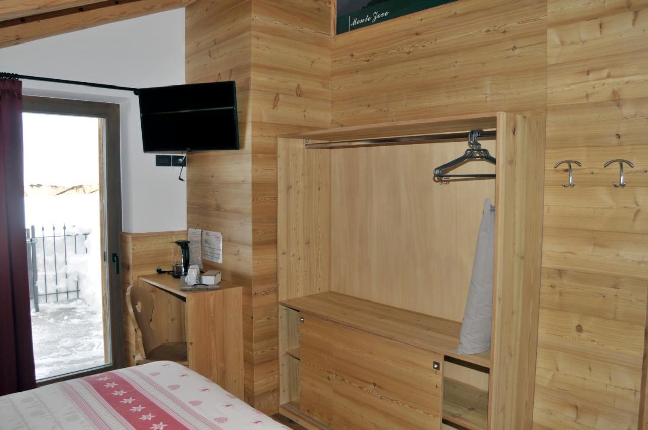 Locanda La Baita Santo Stefano Di Cadore Exteriör bild